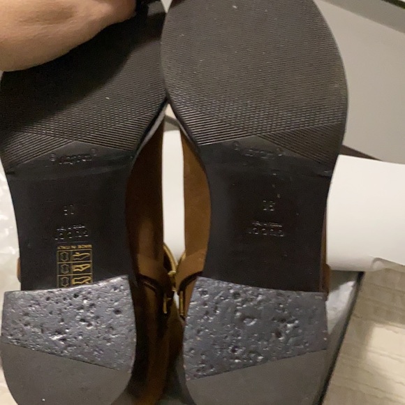 Gucci suede horse but boots. Size 36. - Picture 7 of 8